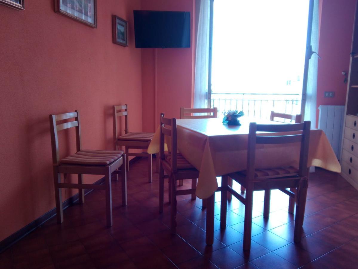 Condominio Ariazzurra S. Bart. Сан-Бартоломео-аль-Маре Экстерьер фото